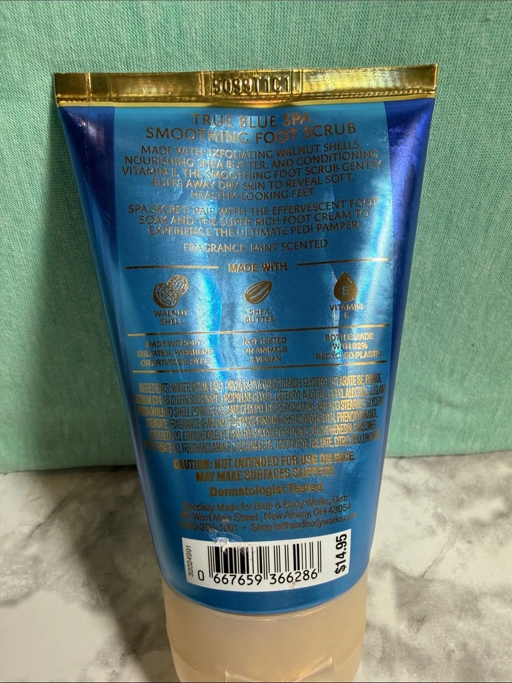 True Blue SPA Soothing Foot Scrub